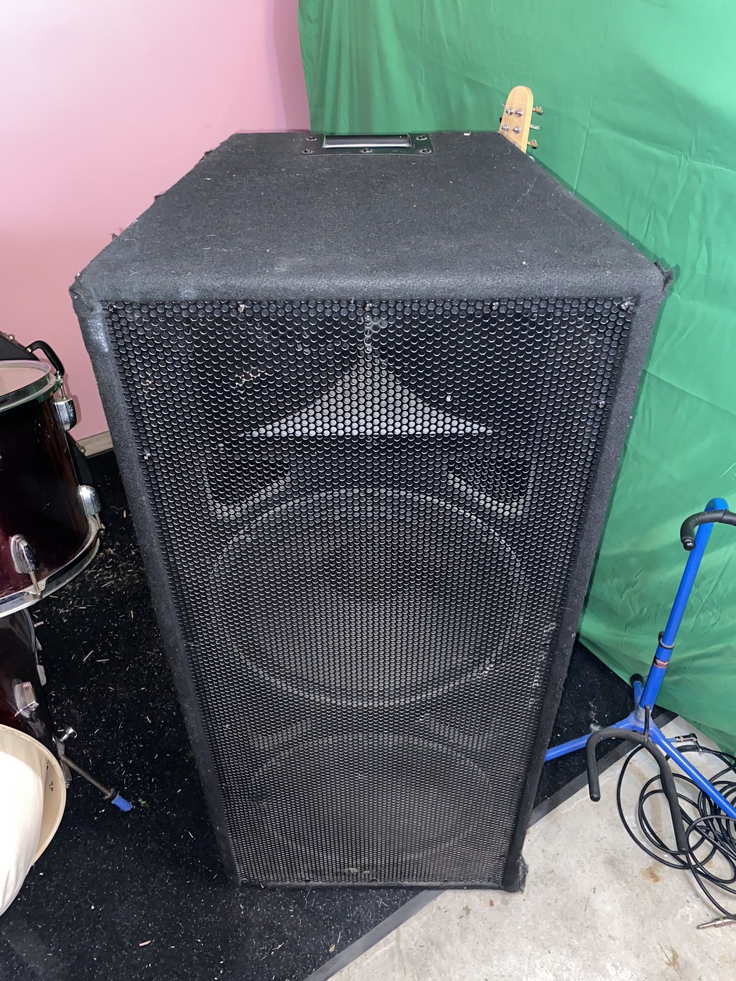 Heavy Duty PA Speaker B52 MX 1515