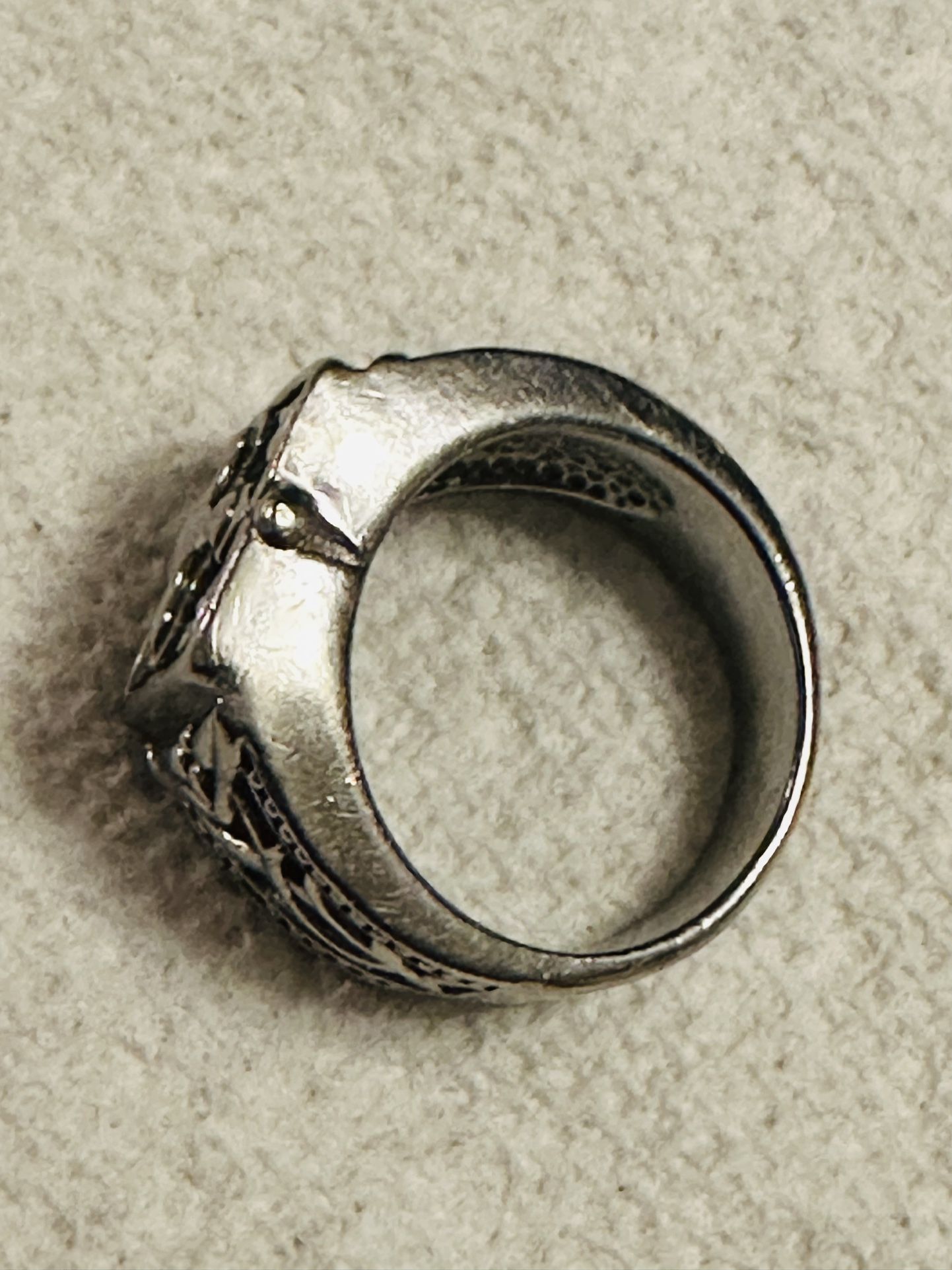 ESTERLING SILVER CROSS RING HEAVY SOLID PERFECT CONDITION