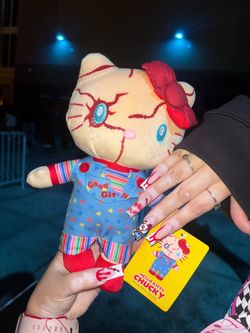 chucky hello kitty
