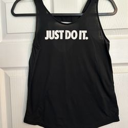 Workout clothes (6 items in post)