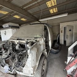 Parts 2004 Chevrolet Express 