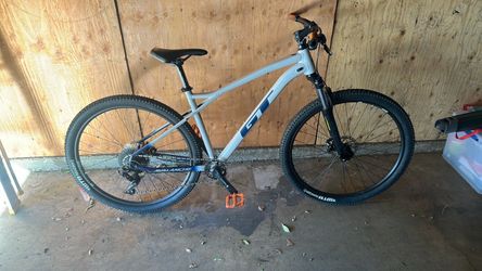 GT AVALANCHE 29 COMP