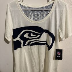 Women’s Seahawks shirt 