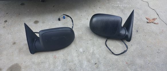 99- 06 Silverado Or Sierra Rear View Mirrors
