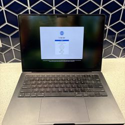 Apple 2024 MacBook Pro 14” M3 Pro
