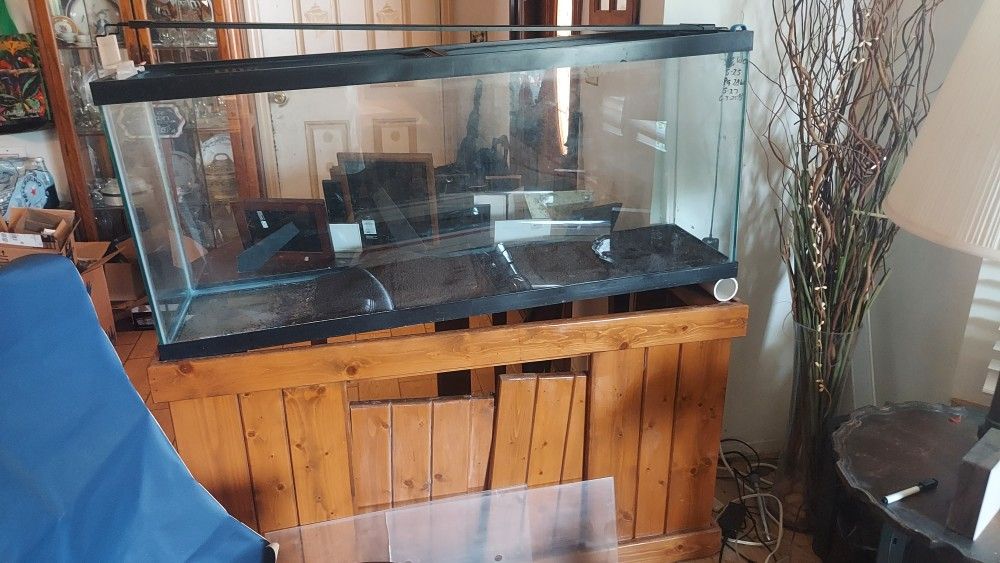 55 Gallon Fish Tank With Wood Stand