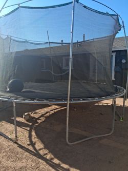 Trampolin