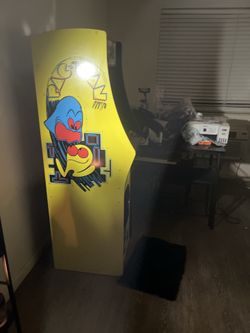 PAC man arcade game