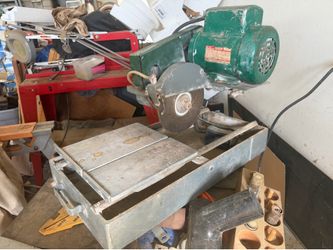 Tile Saw with water pump