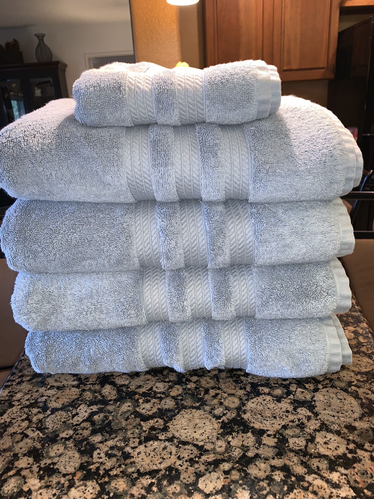 Bath Towels 