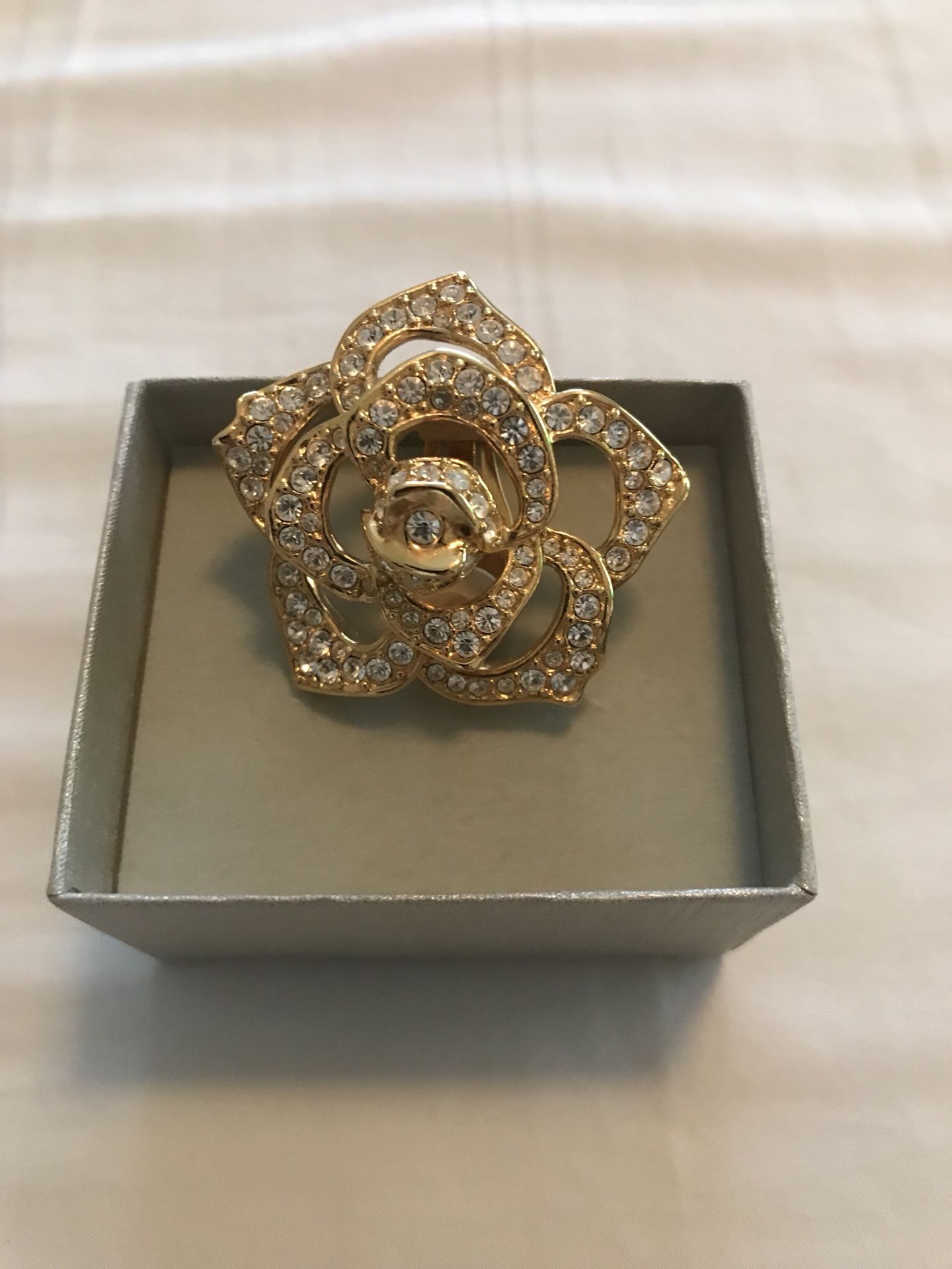 Gold-colored Brooch