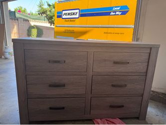 Dresser gray
