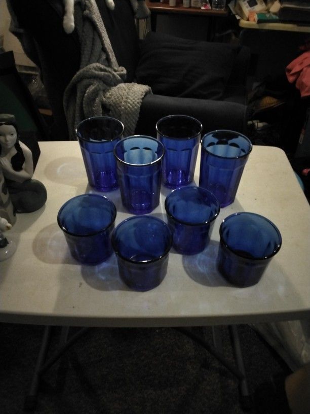 8 Blue Glasses 4 15oz, 4 22oz