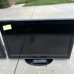 35” Dynex Flatscreen TV