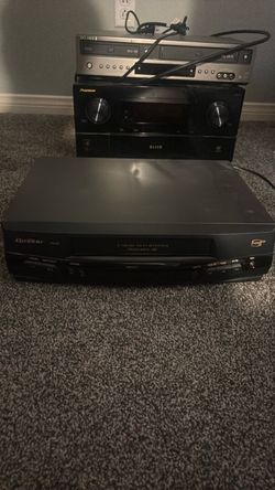 Quasar VHS player