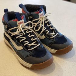 Vans Ultra range MTE ** Like New**