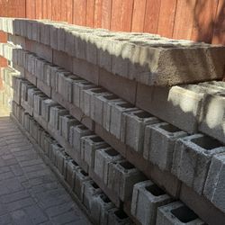 Blocks / Bloques $150 