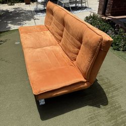  Beautiful Retro Orange Futon bed