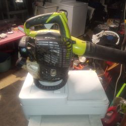 Leaf Blower 
