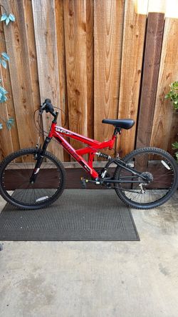 Gauntlet Bike