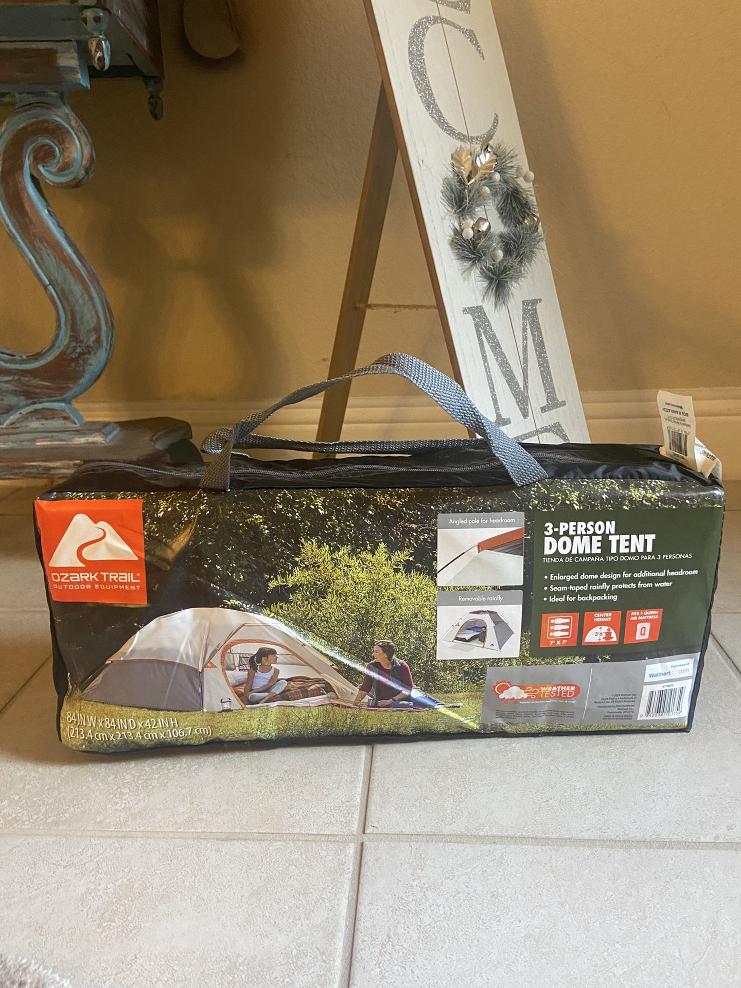 OZARK TRAIL 3-person Dome Tent