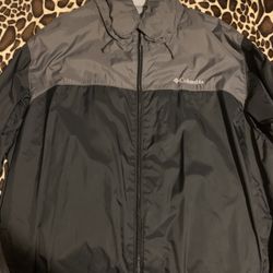 columbia windbreaker