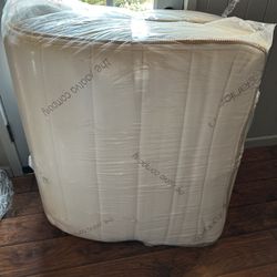 Saatva Twin Dual Mattress 