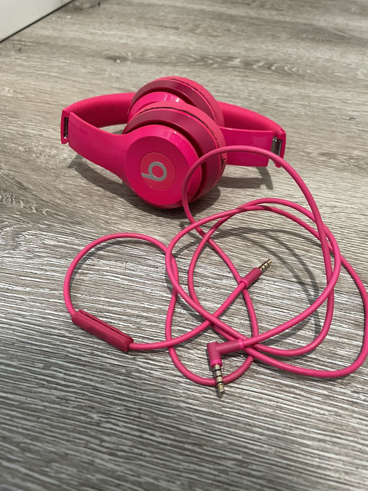 Pink Beats by Dre