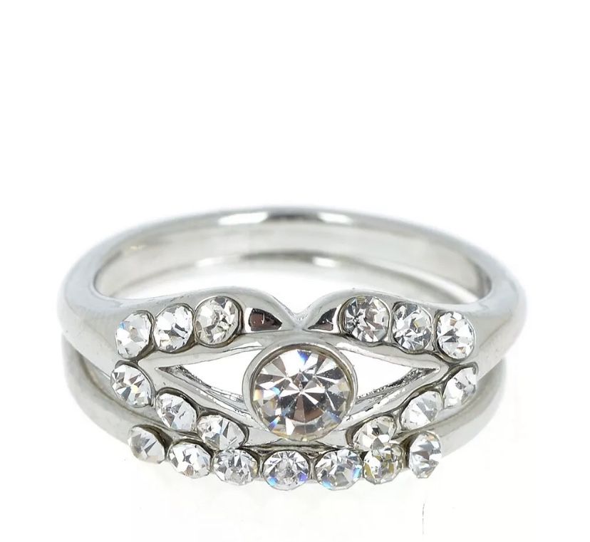 Silver Plated Crystal Rhinestone Ring size 8