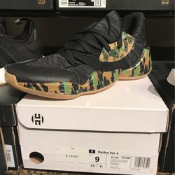 Adidas Harden Vol4 size 9 Mens