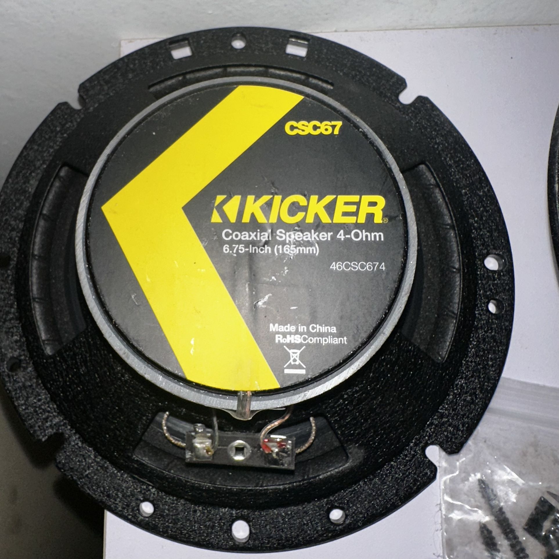 Kicker 6" Coaxial Speakers 4-OHM model Csc67