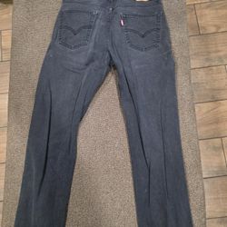Levis