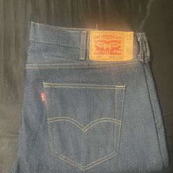 Navy Blue Levi's 501s shrink to fit