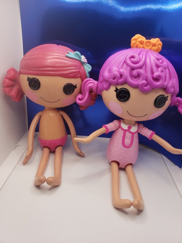 lalaloopsy dolls lot of 2, good overall condition, collectibles bundle, Adorable lalaloopsy.#967