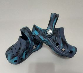 Crocs Toddler sz 7, $10