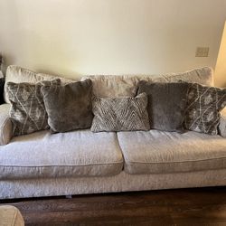 Couches From Ashley Furniture 