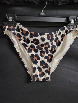 Women's High-Waist Swim Bottom size M