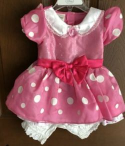 Disney Store Minnie Mouse costume 5T