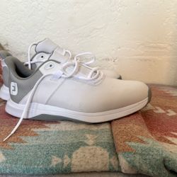 Men’s Foot-joy Size 11 Golf Shoes