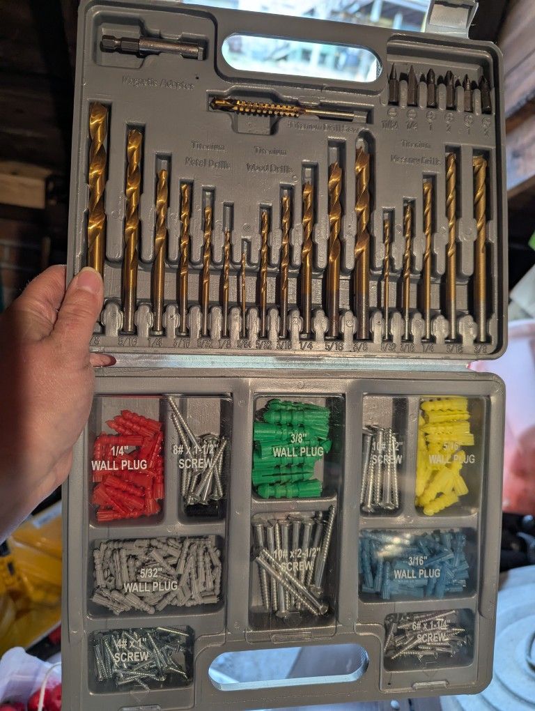 Drill Bit And Screw Set