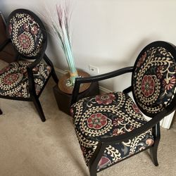 Accent Armchairs (Pair) – Great Condition