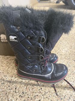 Women’s Sorel Snow Boot Size 7