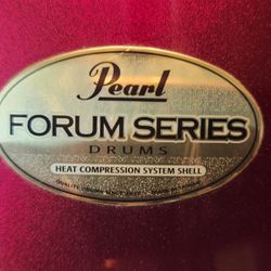 Pearl Forum Series 5 Piece Drum Kit