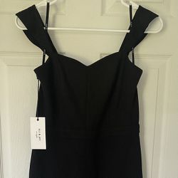 New With Tags Black Ali & Jay Sky's The Limit Sheath Dress Size Small in excellent condition, great quality, never worn.