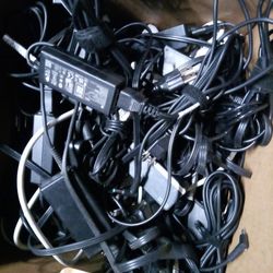 Lot Of Laptop Chargers For Different Brands Dell Hp Lenovo Apple   Aprox 15-20
