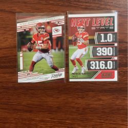 2 Patrick Mahomes 2021 Cards 