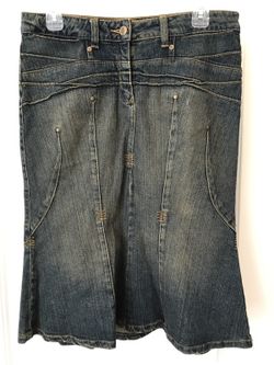 Like new denim maxi skirt size 8
