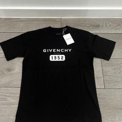 Givenchy Tshirt New Season  Any Colors