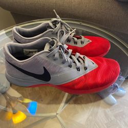 Tenis Nike Size 11