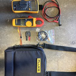 Fluke Multimeter.  *New*